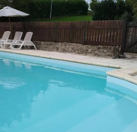 The Sidings, Les De L'ancienne Gare Holiday home Piegut-Pluviers